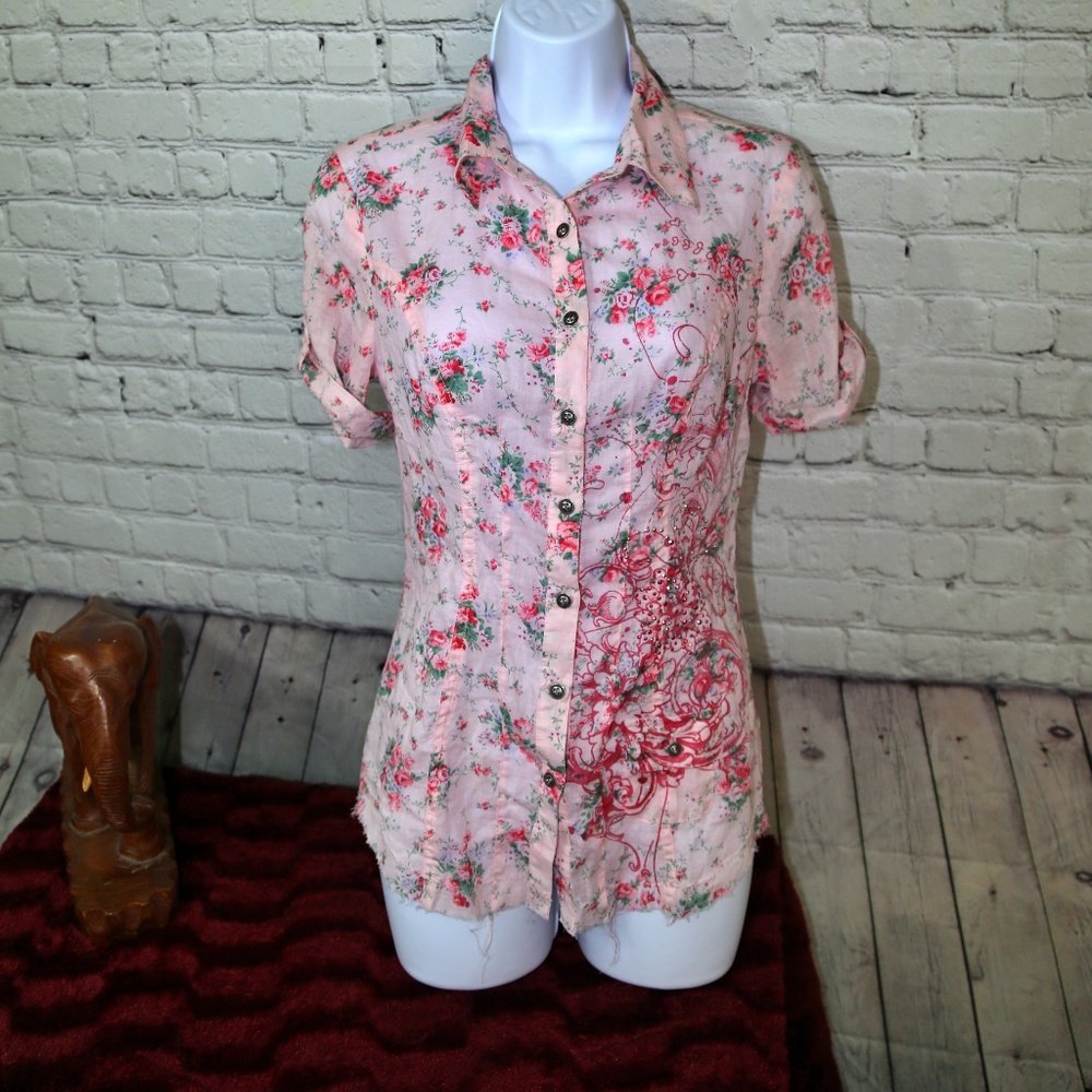 Pink floral button blouse